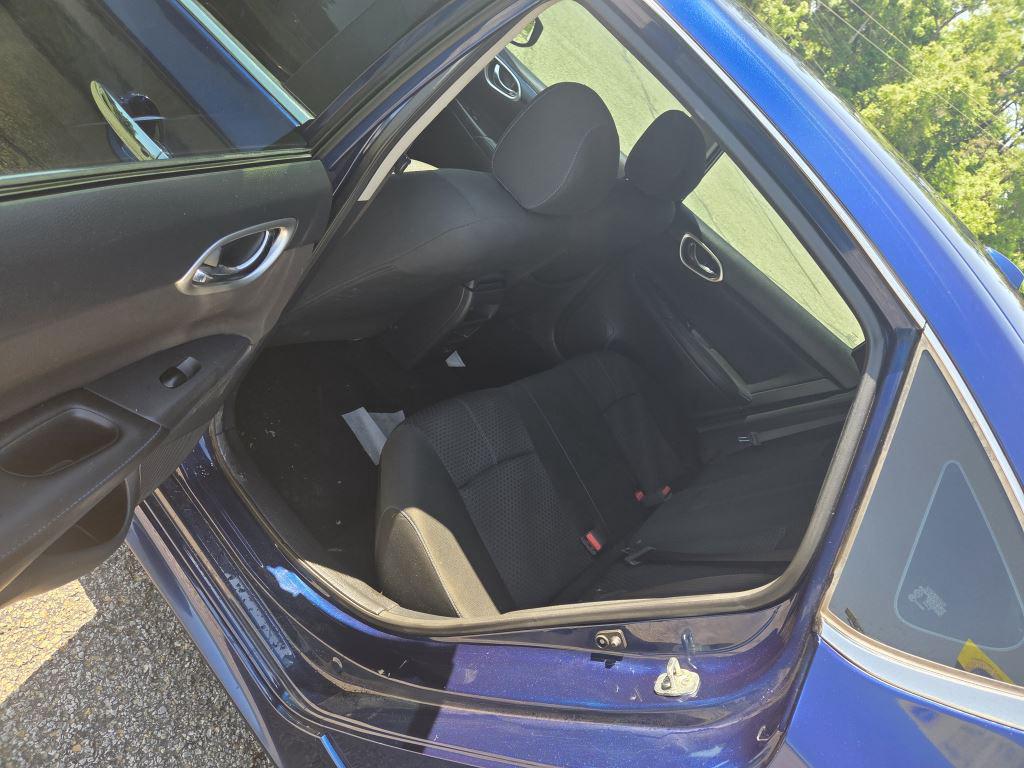 2019 Nissan Sentra SR - Photo 6